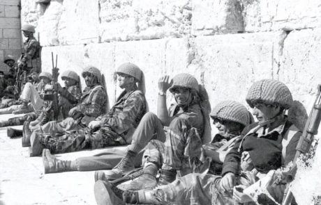 The Battles of the Paratroopers in the Six Day War